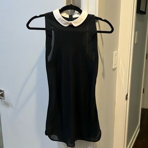 Cute racer back top with whit collar accent